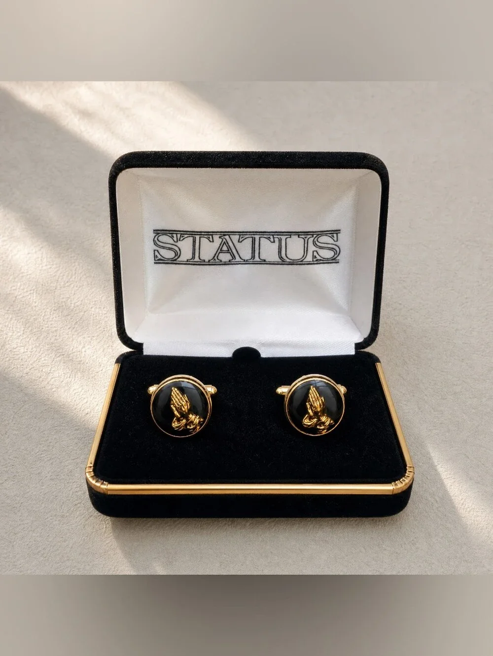 Vintage Status Praying Hands Gold Tone Cufflinks